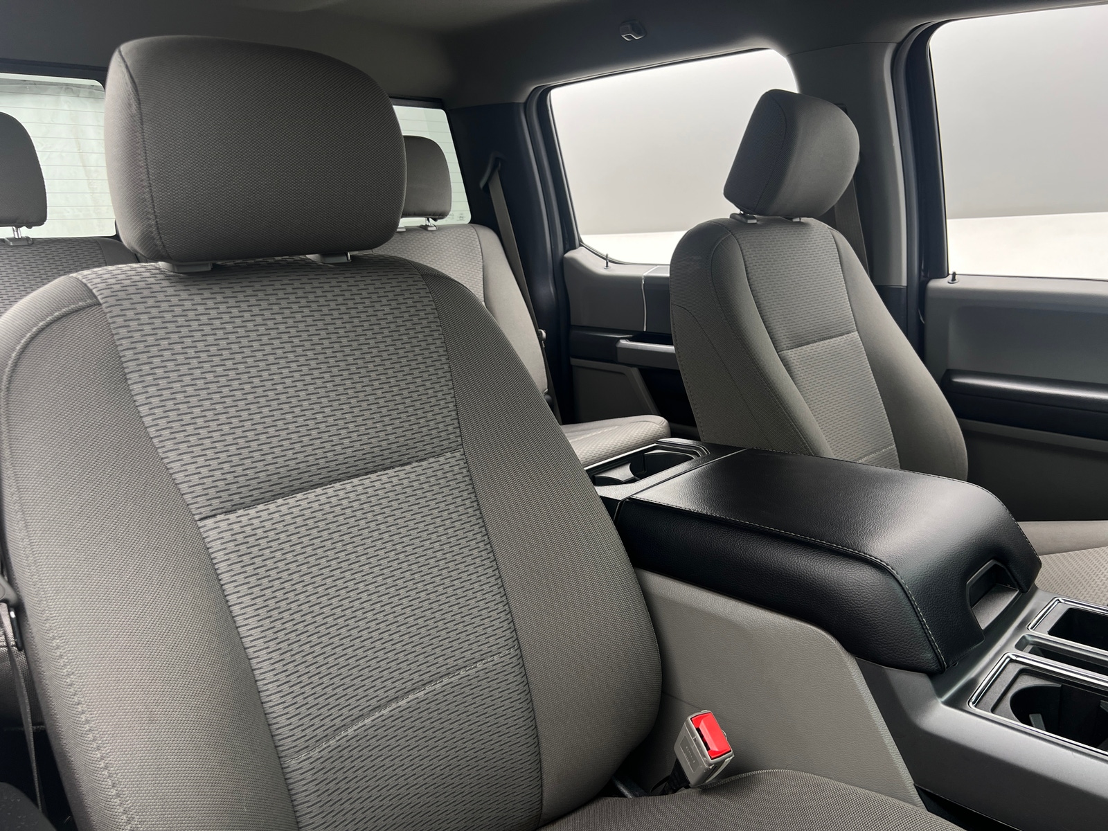 Thumbnail: 2018 Ford Econoline - 2