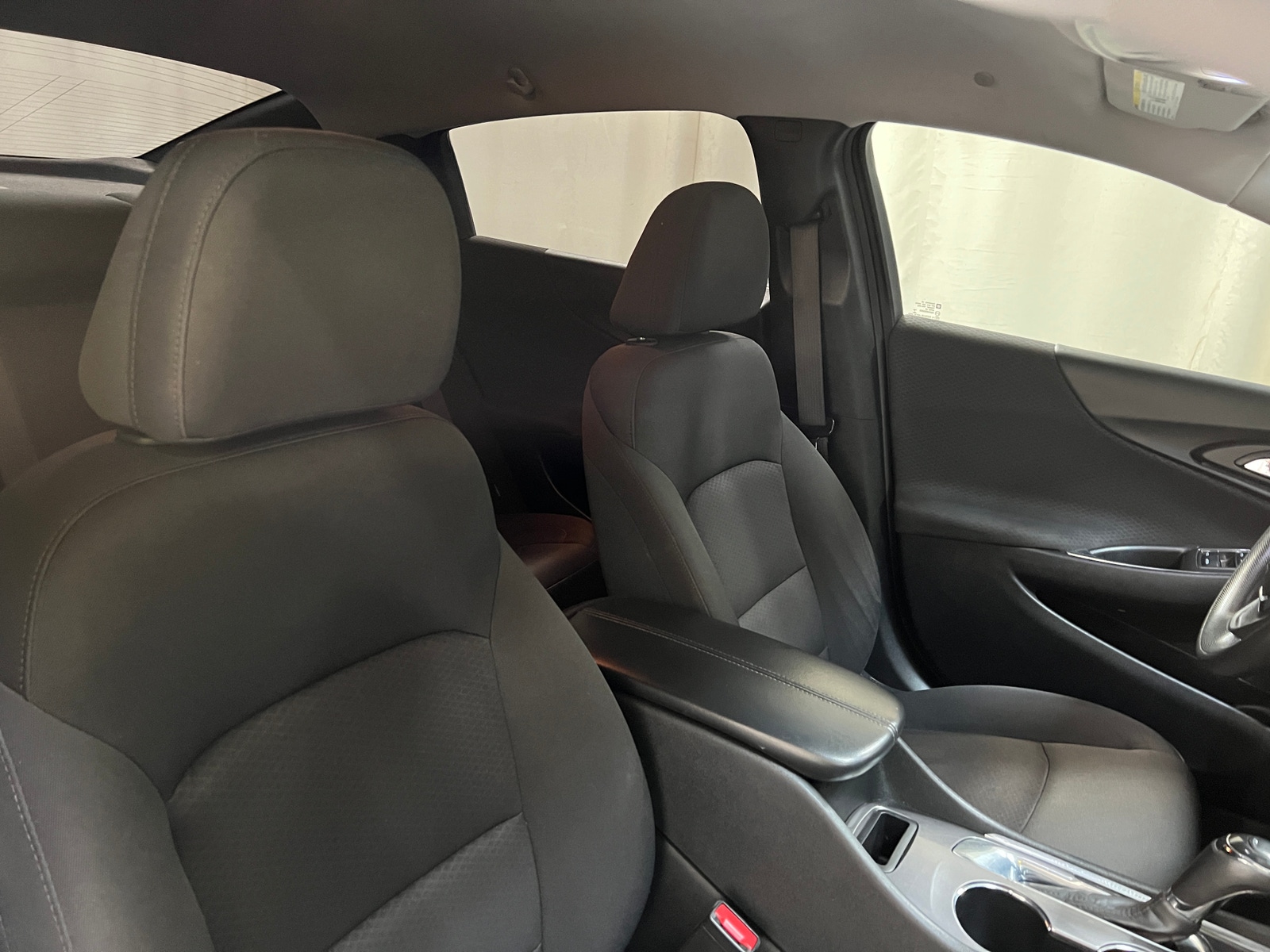 Thumbnail: 2020 Chevrolet Malibu - 2