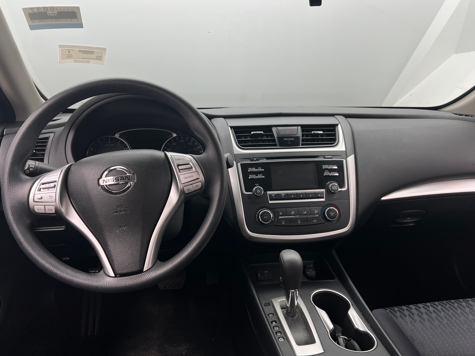 Thumbnail: 2017 Nissan Altima - 3