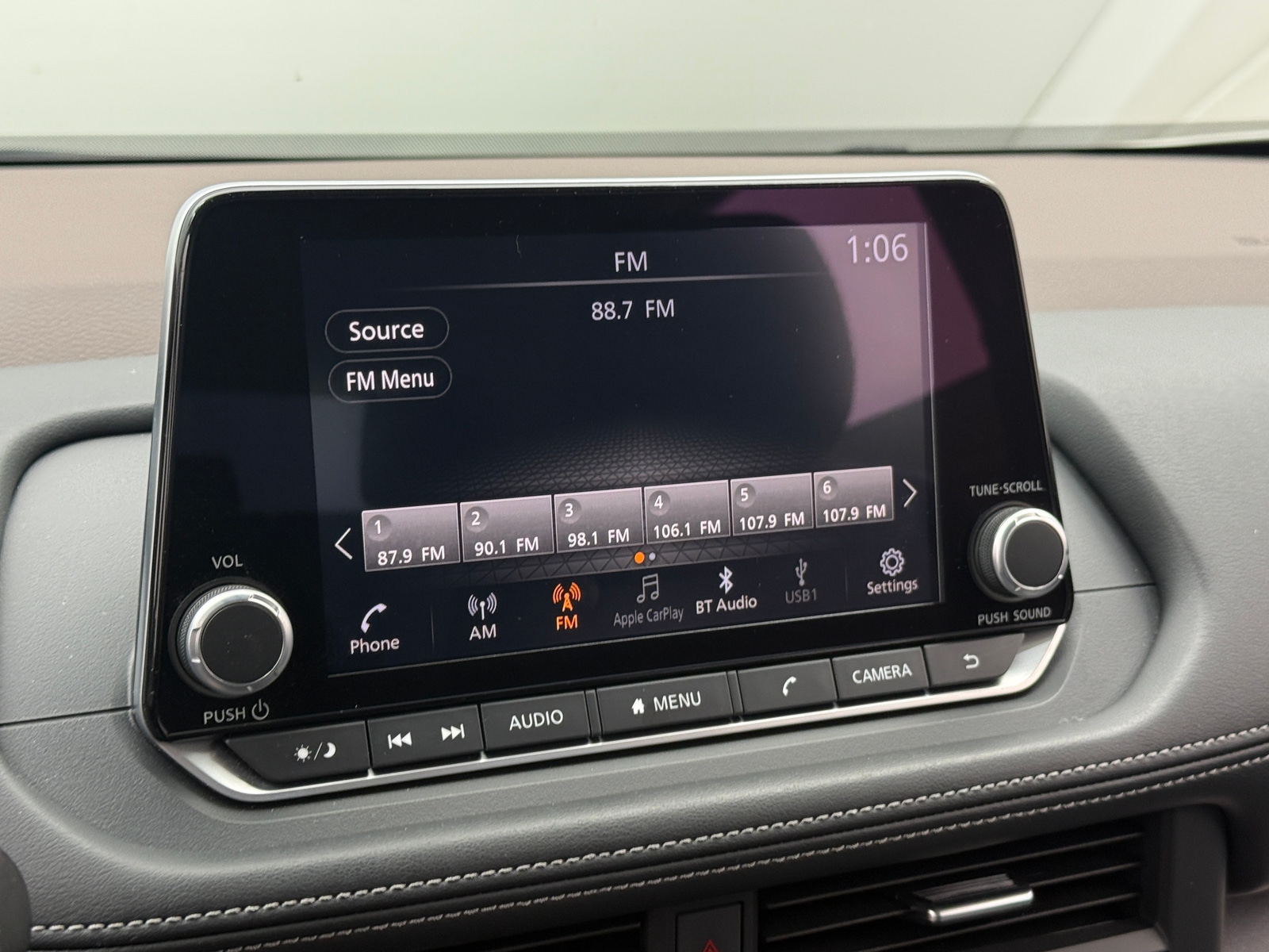 Thumbnail: 2023 Nissan Rogue - 4