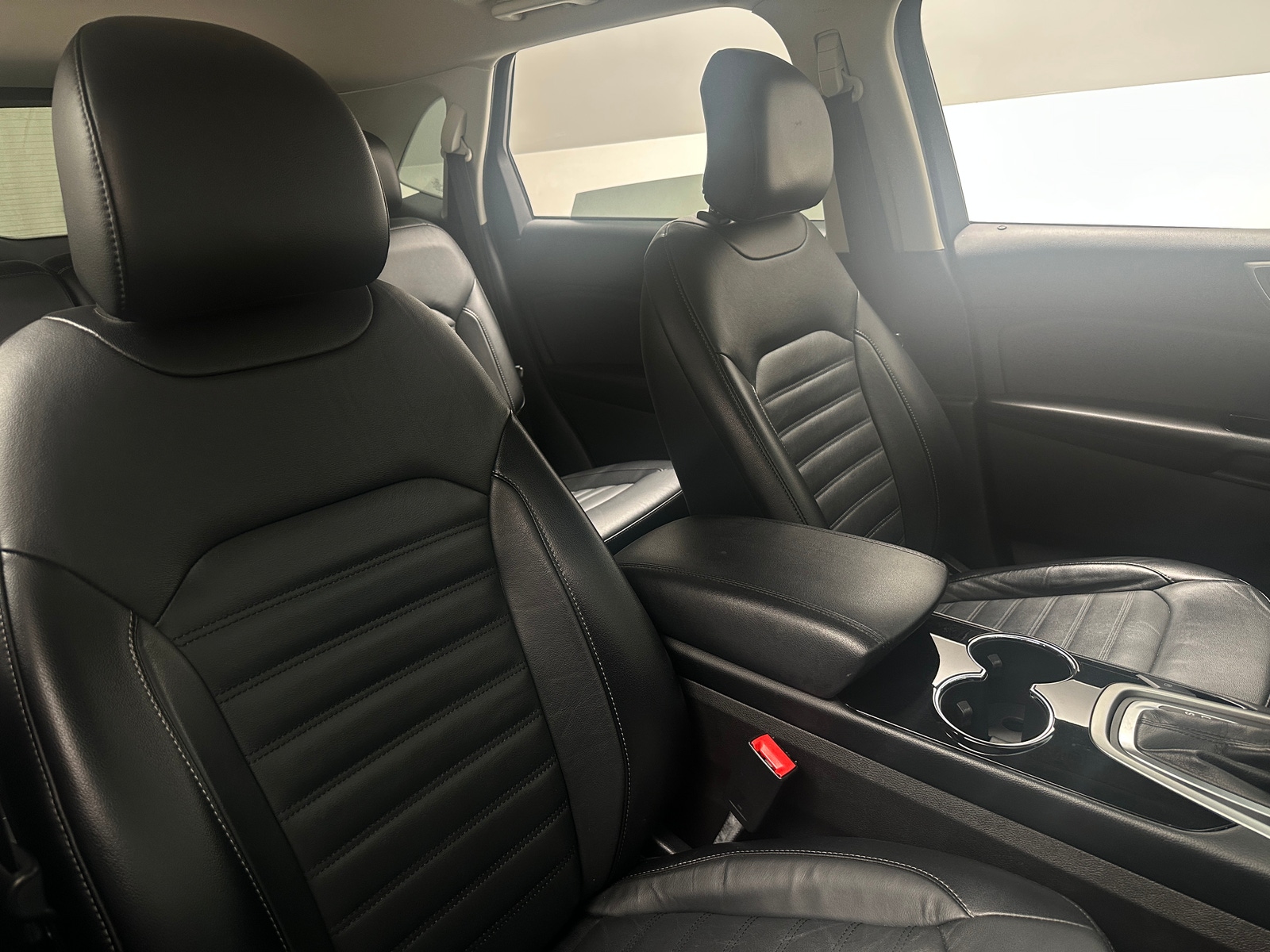 Thumbnail: 2017 Ford Edge - 2