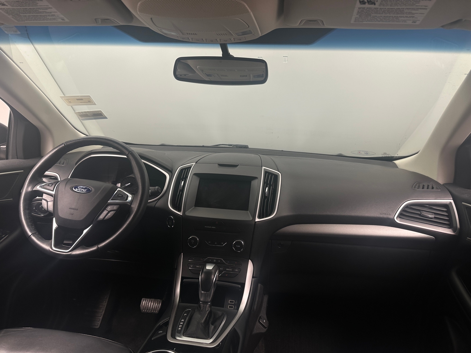 Thumbnail: 2017 Ford Edge - 3