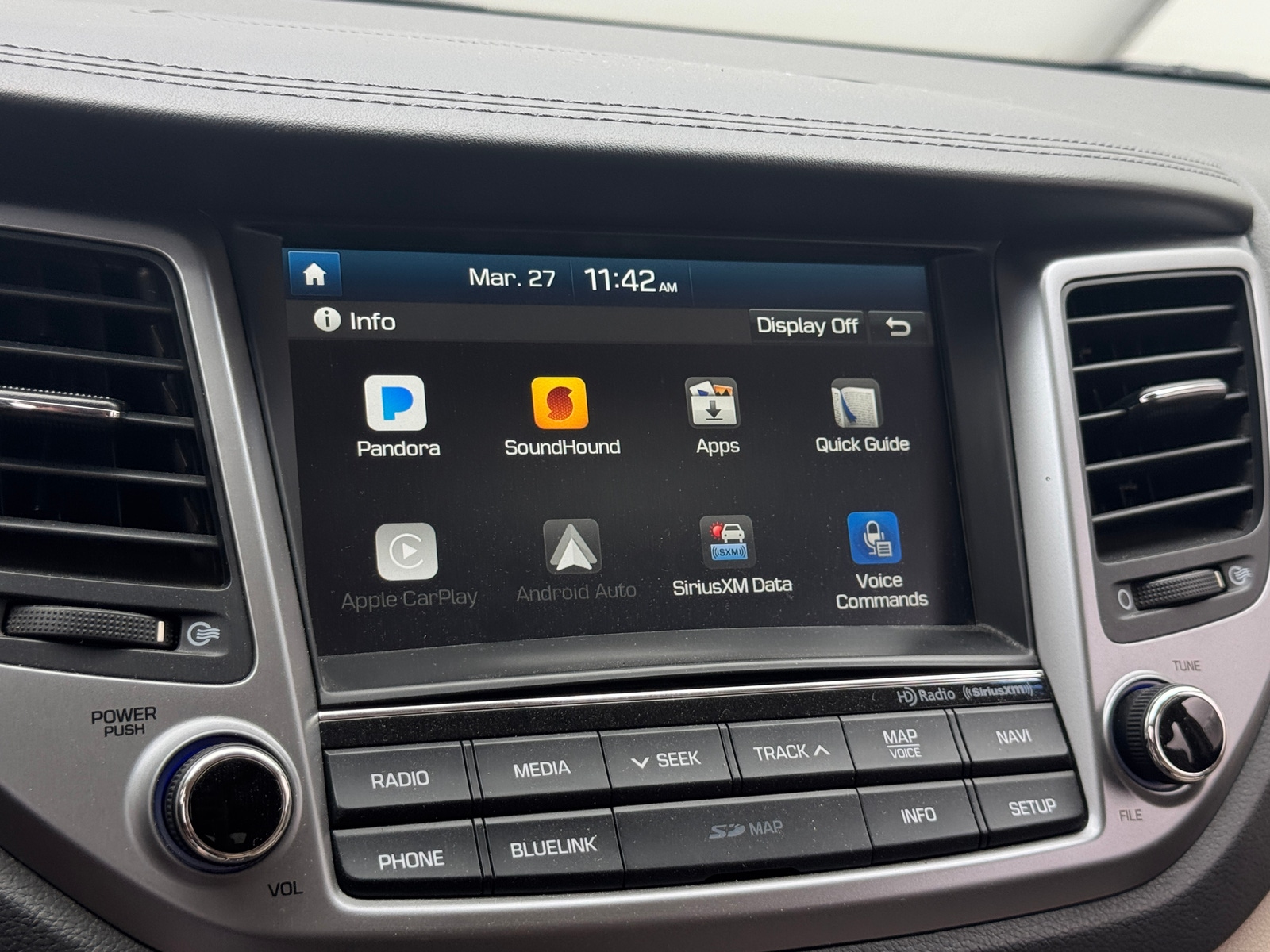Thumbnail: 2016 Hyundai Tucson - 3