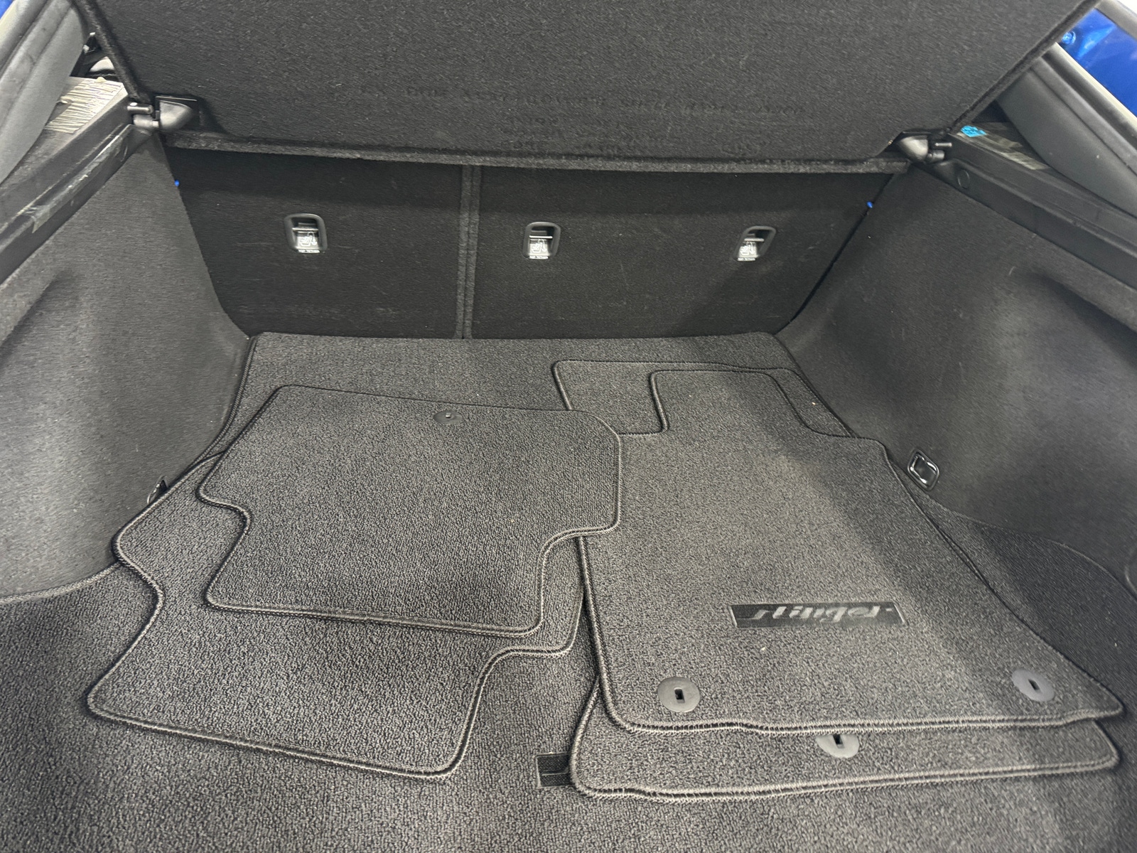 Thumbnail: 2022 Kia Stinger - 6