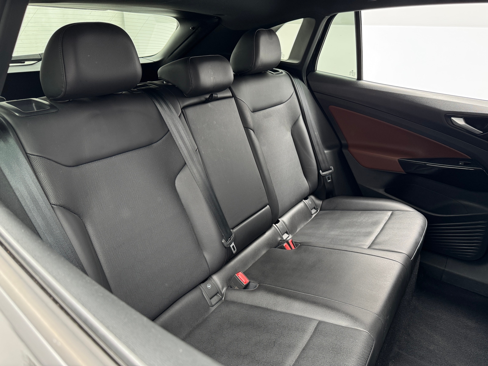 Thumbnail: 2021 Volkswagen ID.4 - 5