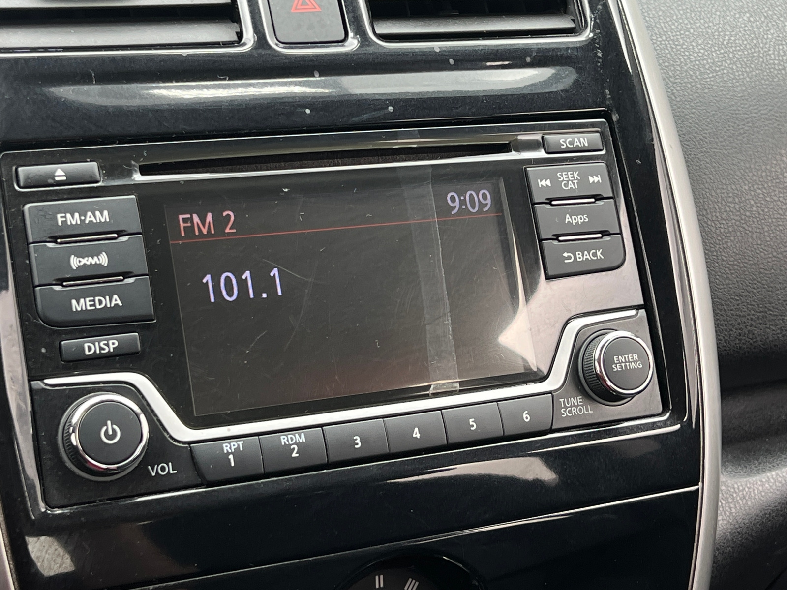 Thumbnail: 2016 Nissan Versa Note - 4