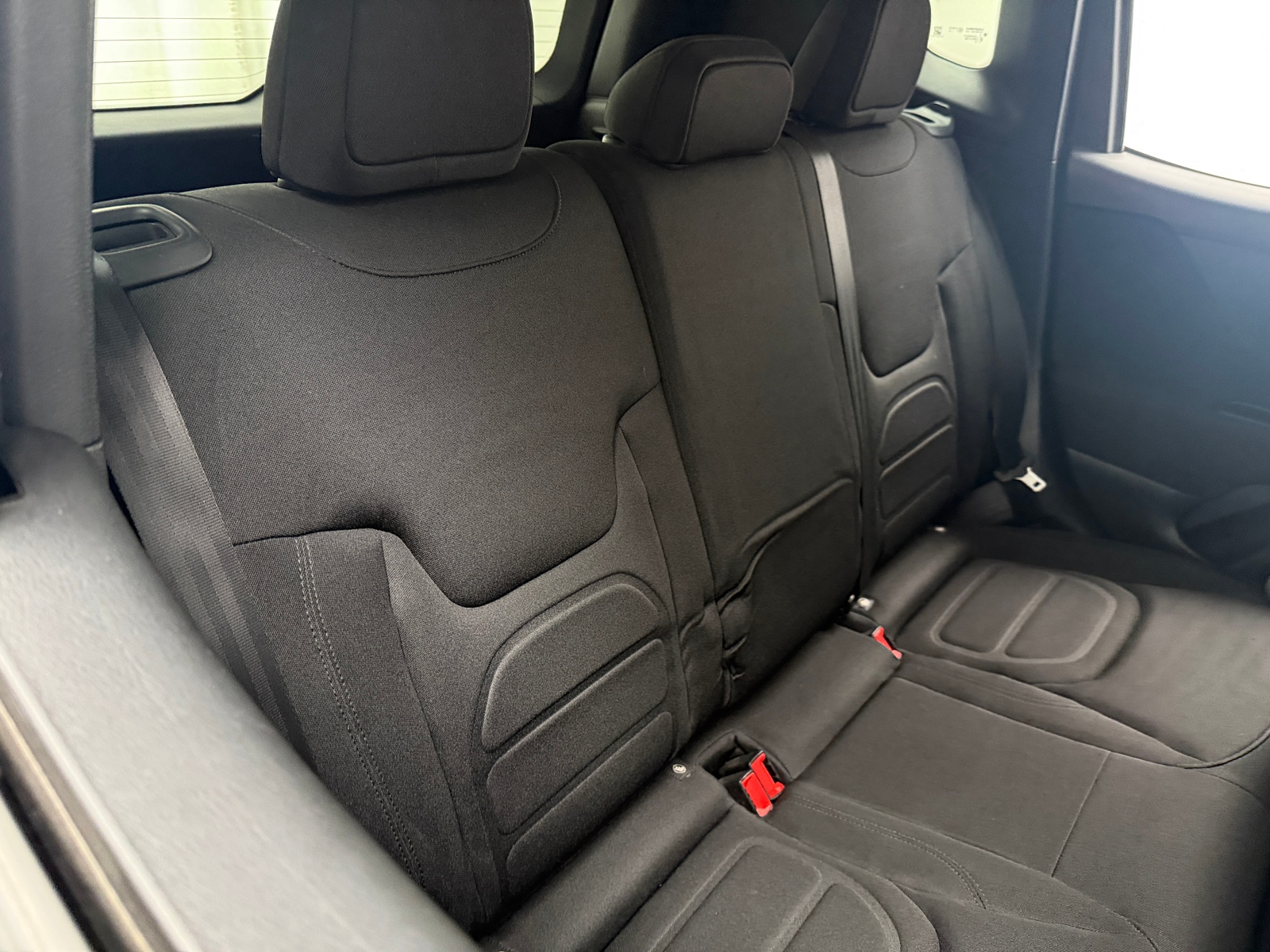 Thumbnail: 2018 Jeep Renegade - 6