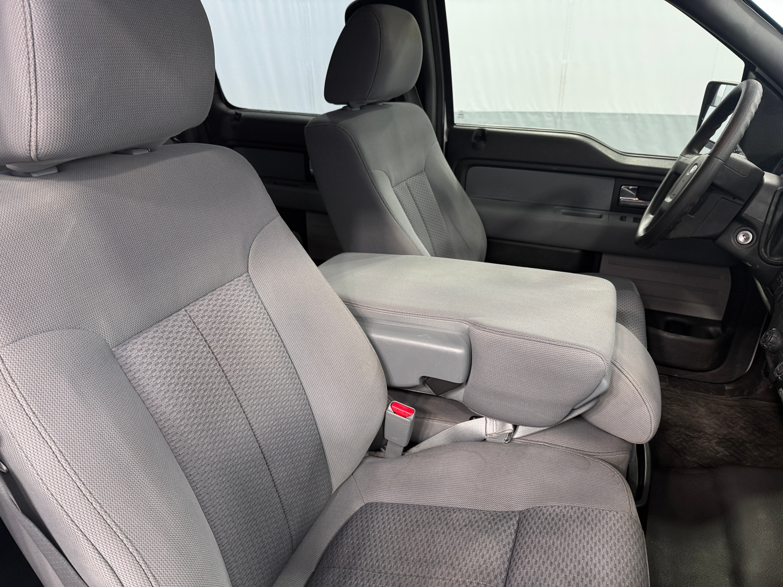 Thumbnail: 2013 Ford Econoline - 2