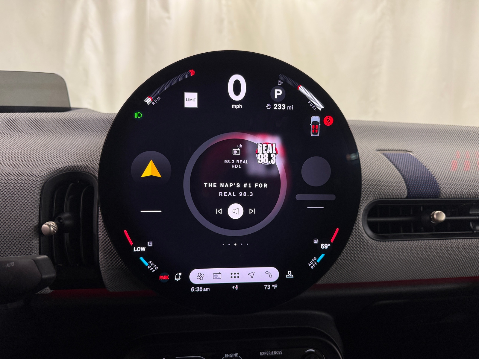 Thumbnail: 2025 MINI Cooper Convertible - 3