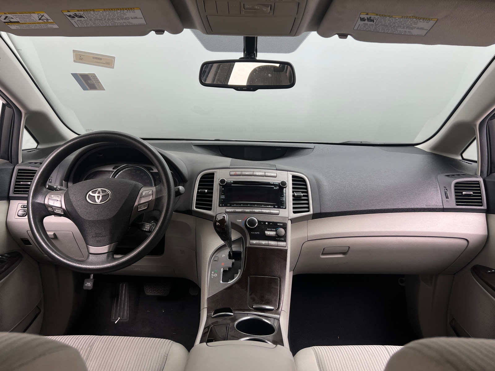 Thumbnail: 2012 Toyota Venza - 3