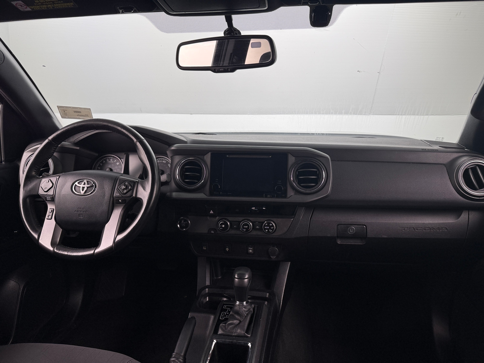 Thumbnail: 2017 Toyota Tacoma - 3