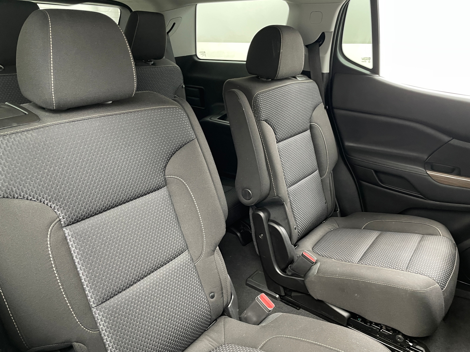 Thumbnail: 2023 GMC Acadia - 6