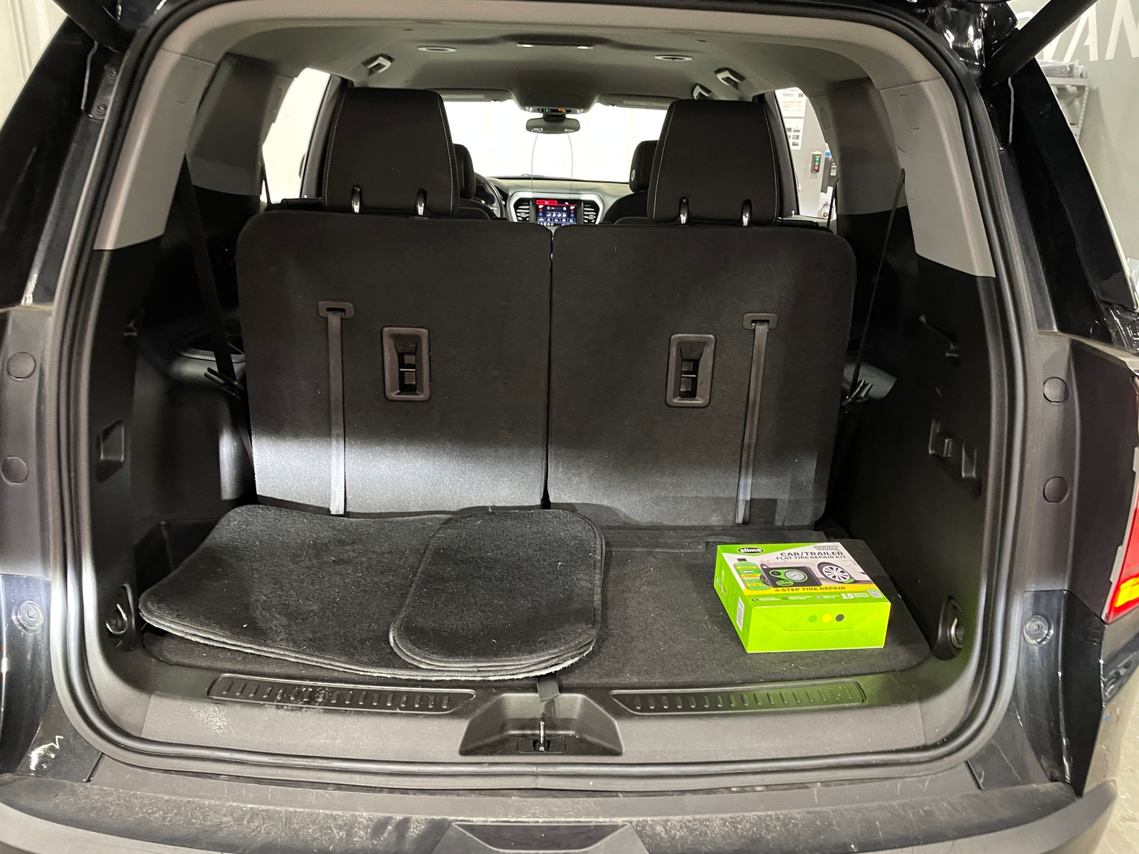 Thumbnail: 2023 GMC Acadia - 7