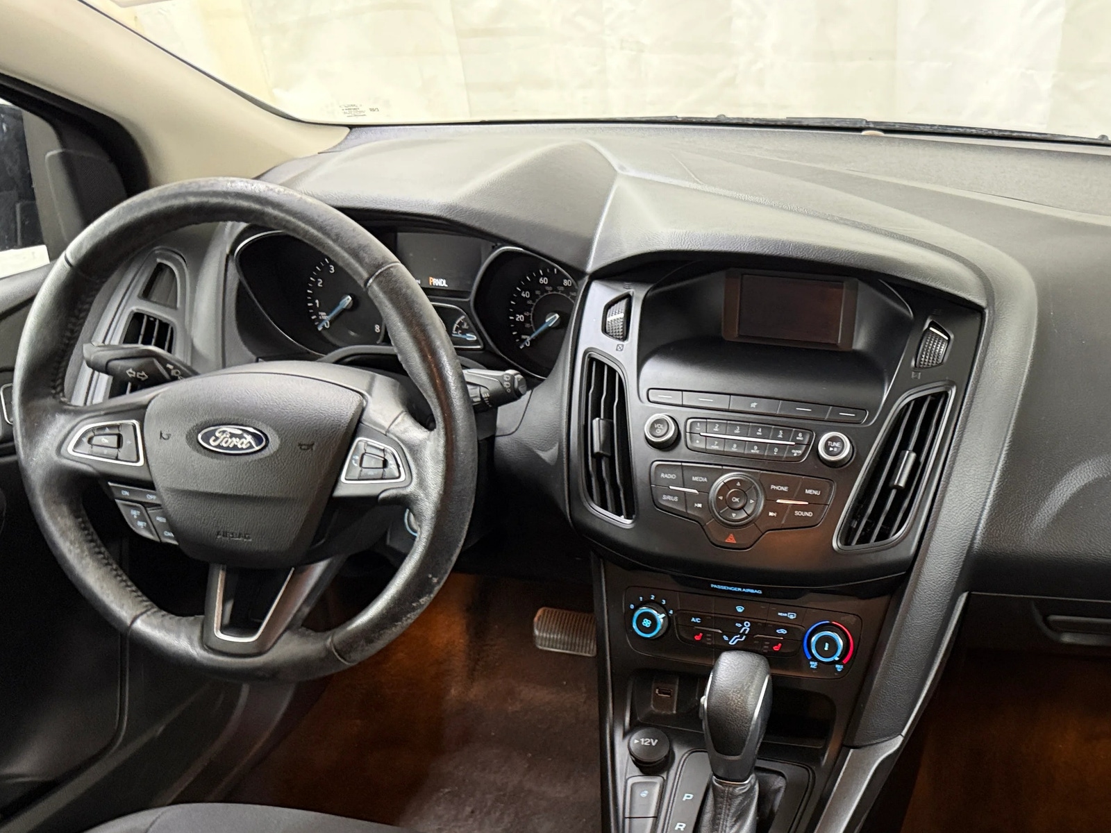 Thumbnail: 2018 Ford Focus - 3