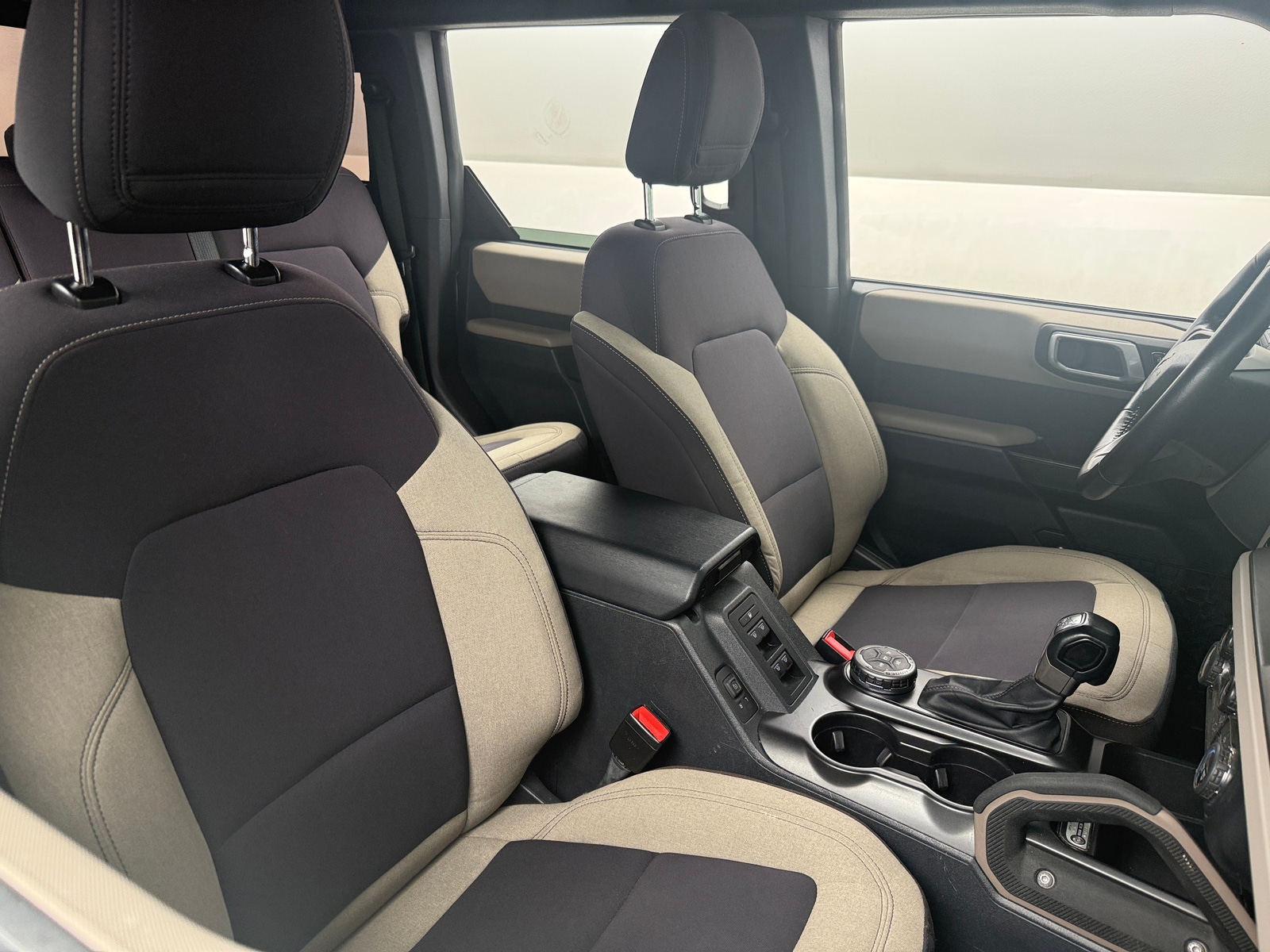 Thumbnail: 2022 Ford Bronco - 2