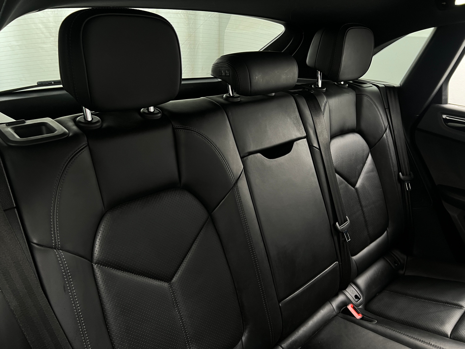 Thumbnail: 2019 Porsche Macan - 5