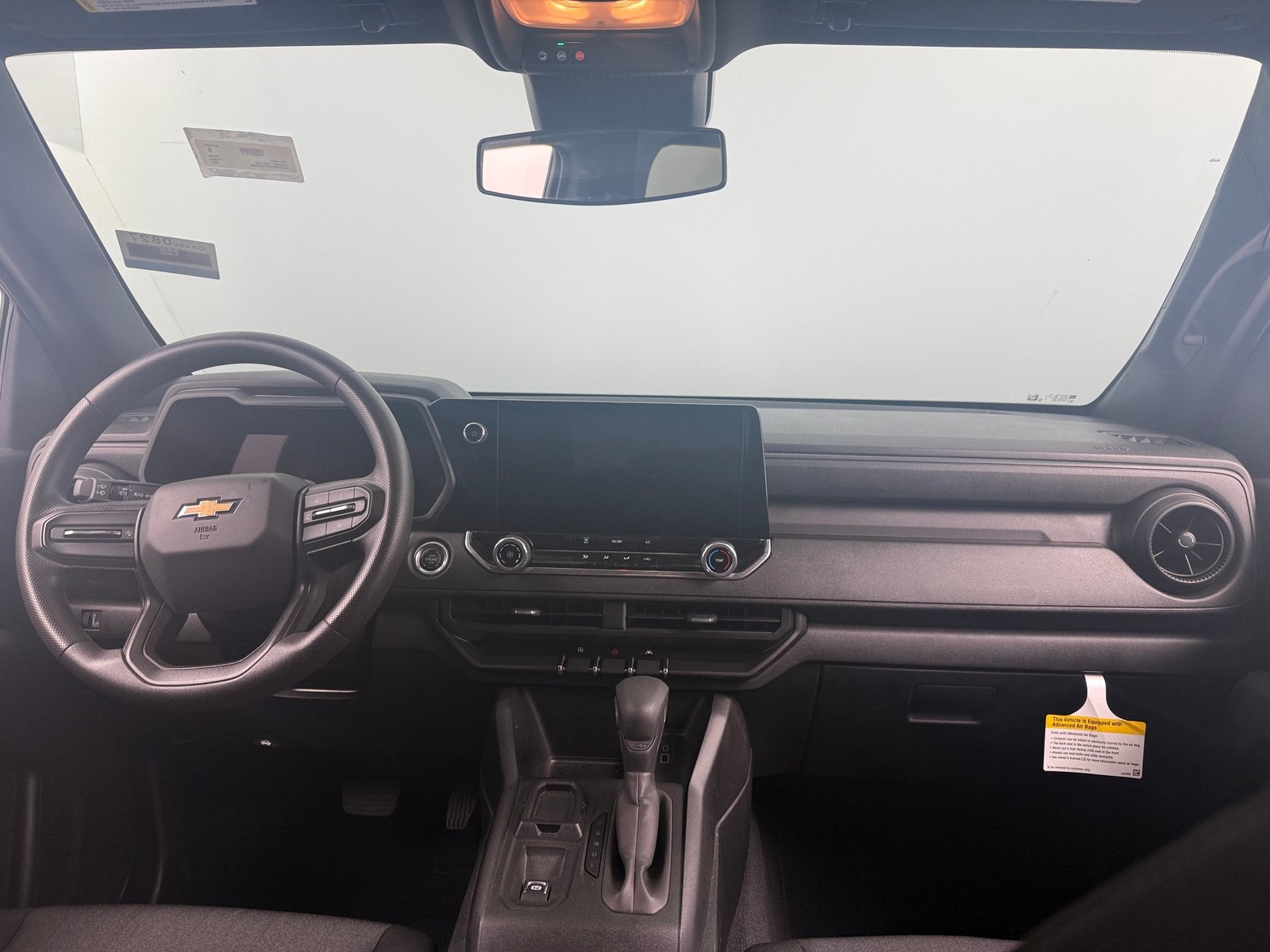 Thumbnail: 2024 Chevrolet Colorado - 3