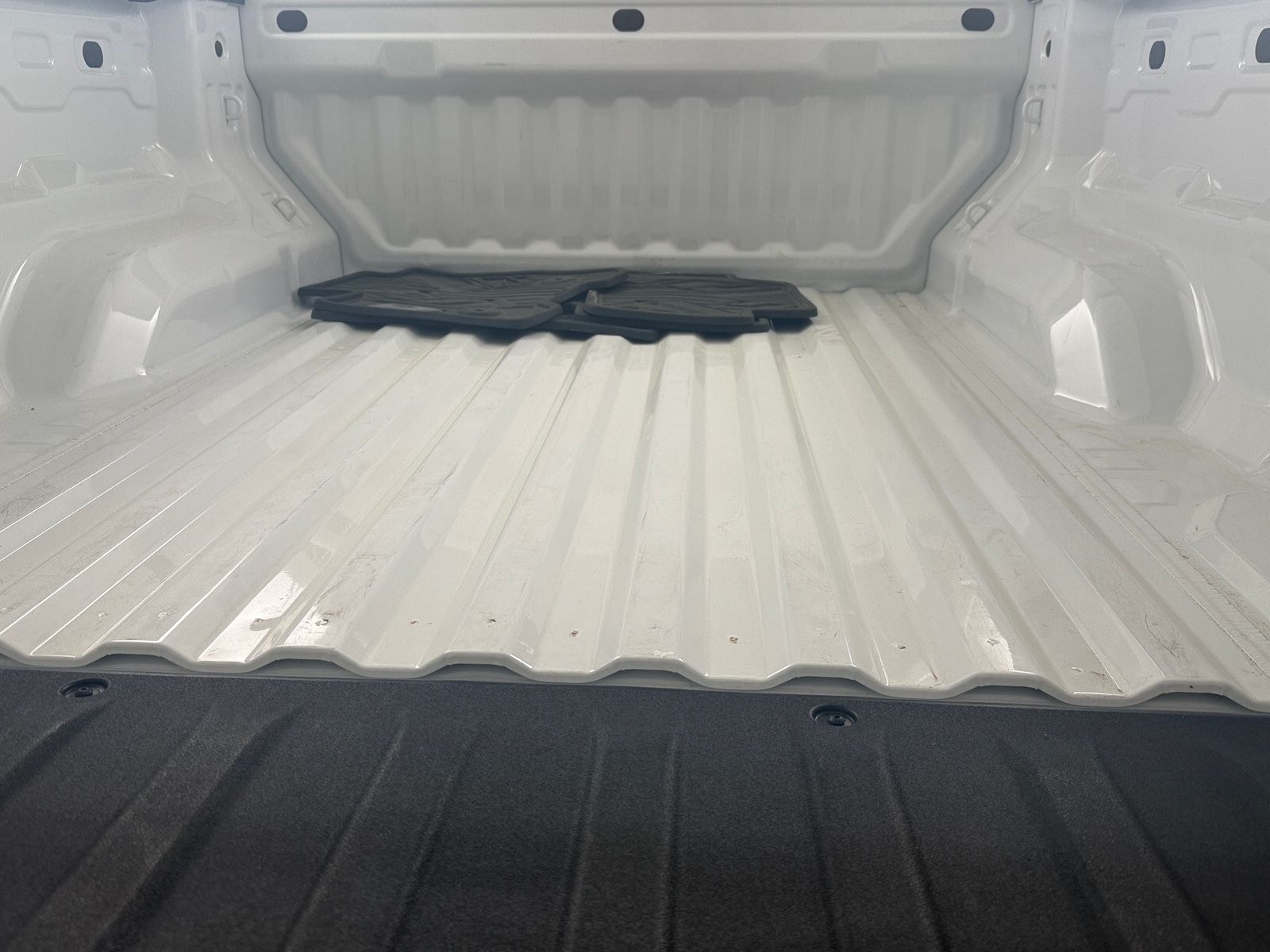 Thumbnail: 2024 Chevrolet Colorado - 7