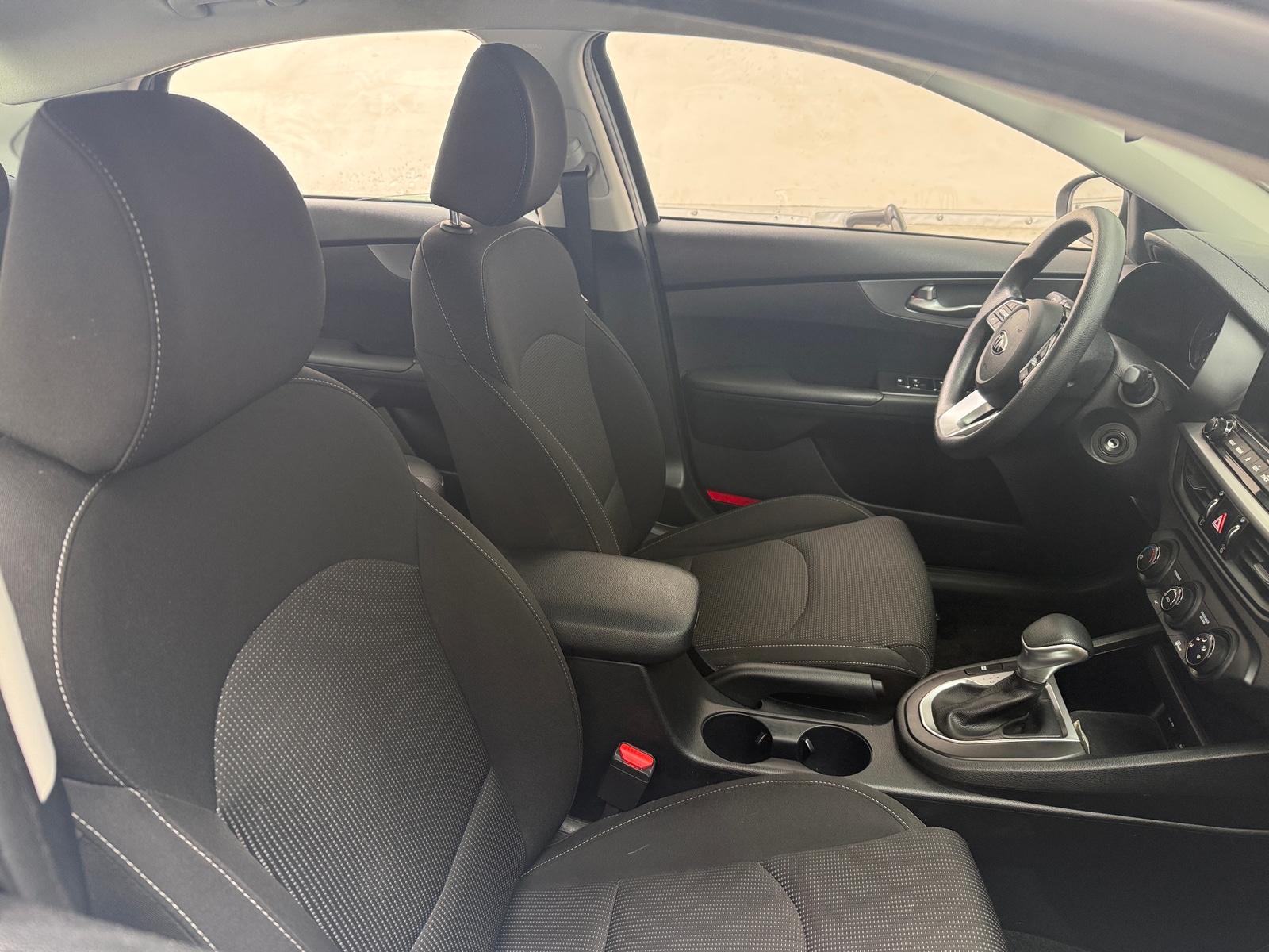 Thumbnail: 2021 Kia Forte - 2