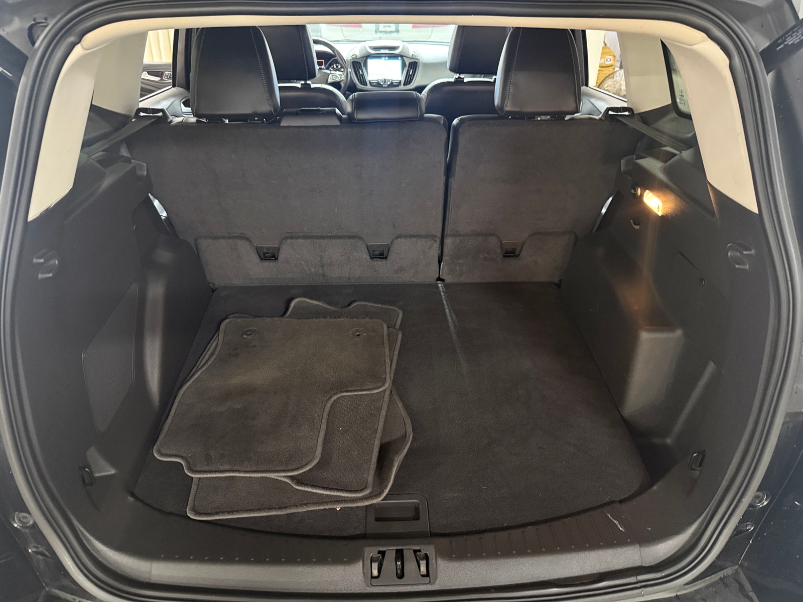 Thumbnail: 2017 Ford Escape - 6