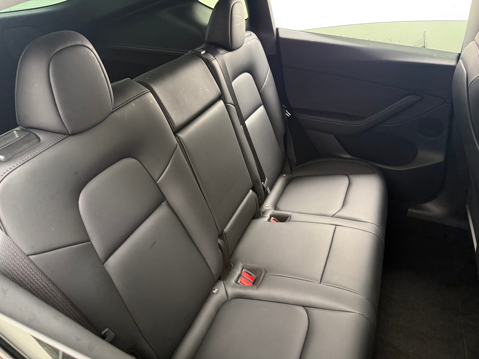 Thumbnail: 2022 Tesla Model Y - 5