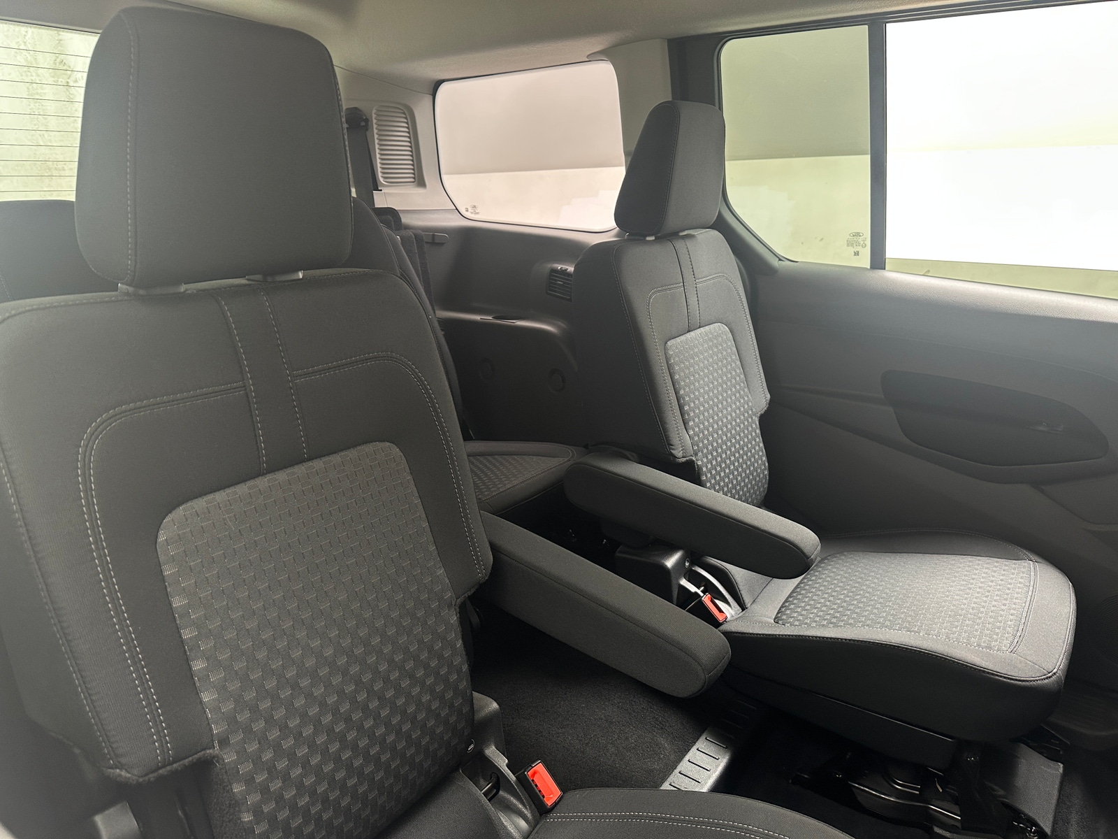 Thumbnail: 2021 Ford Transit Series - 6