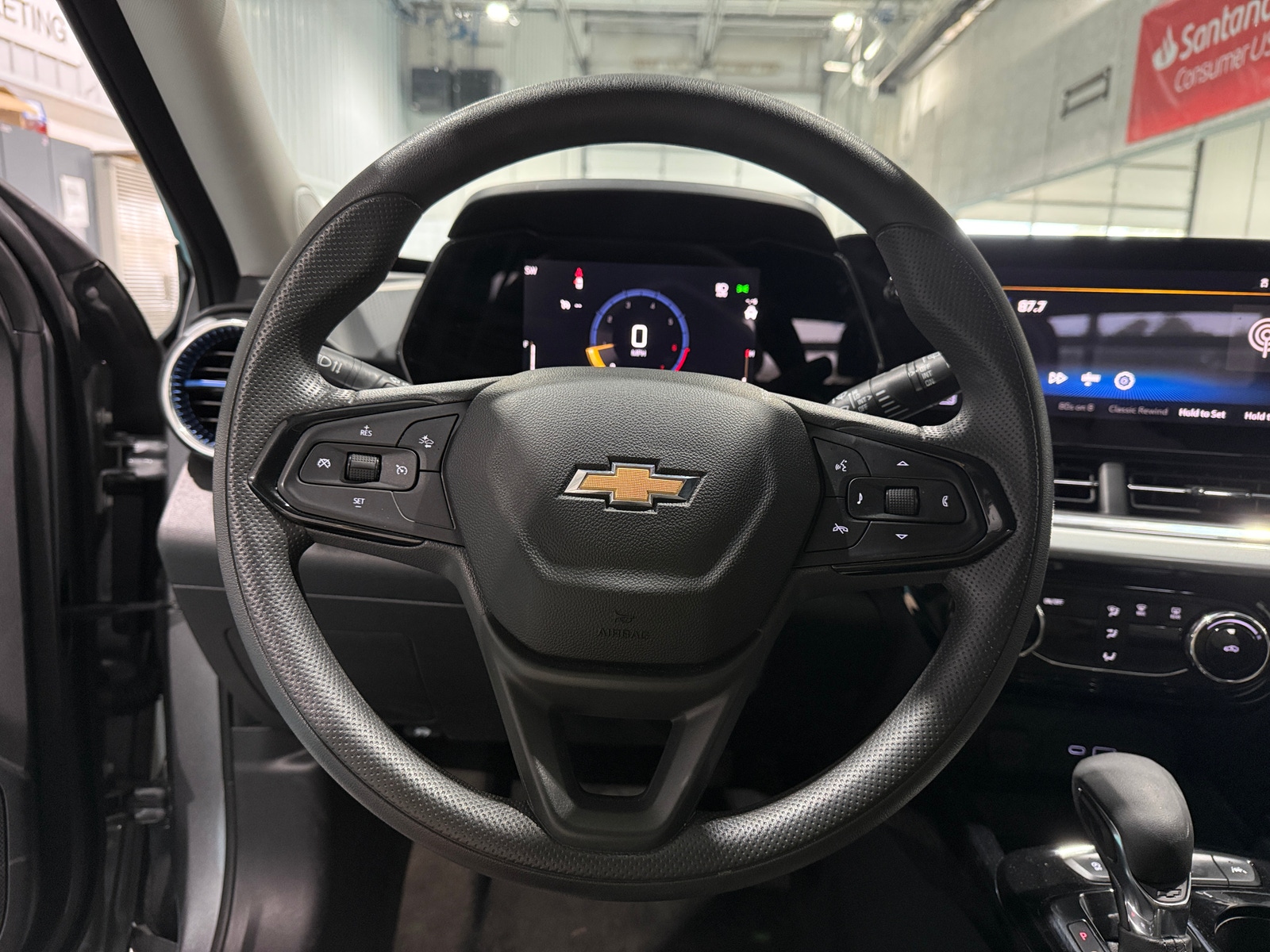 Thumbnail: 2025 Chevrolet Trax - 5