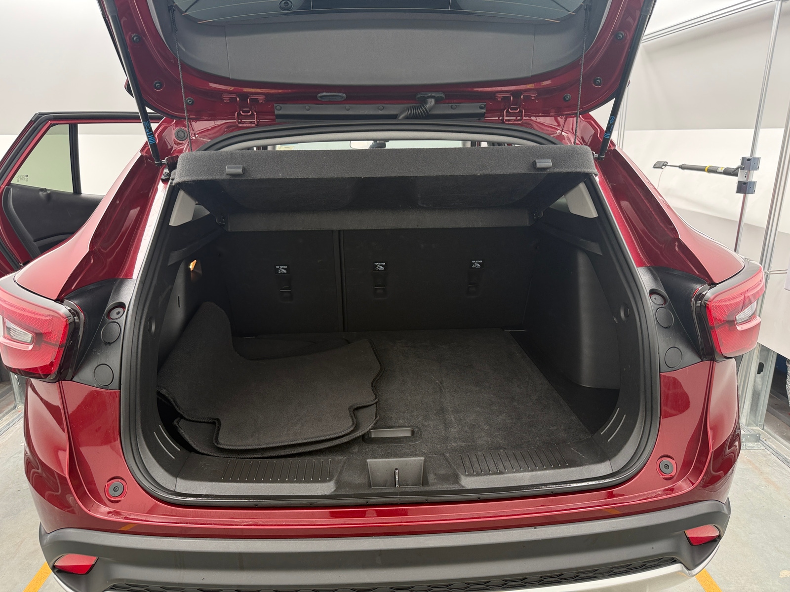 Thumbnail: 2025 Chevrolet Trax - 7