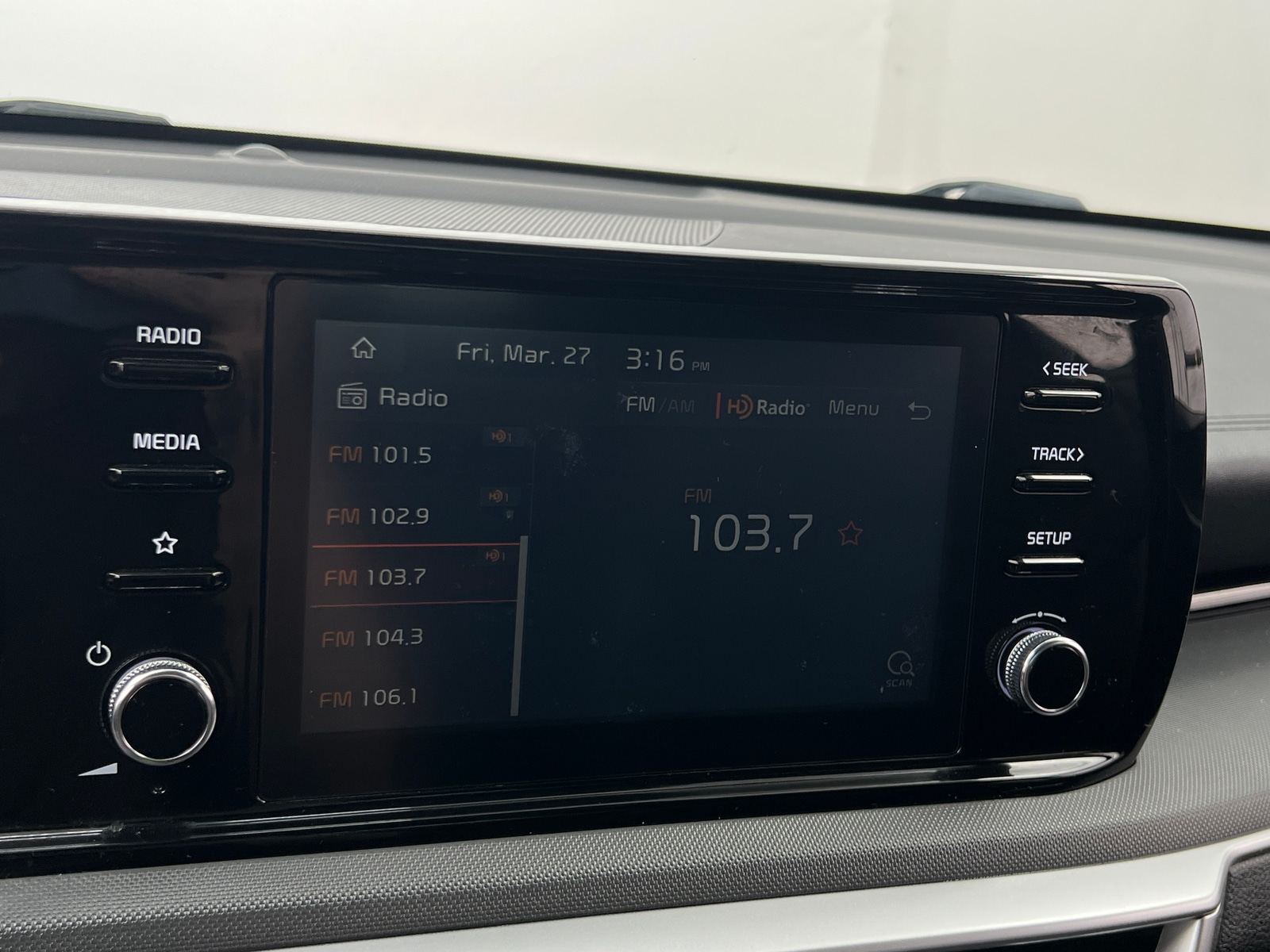 Thumbnail: 2021 Kia K5 - 3