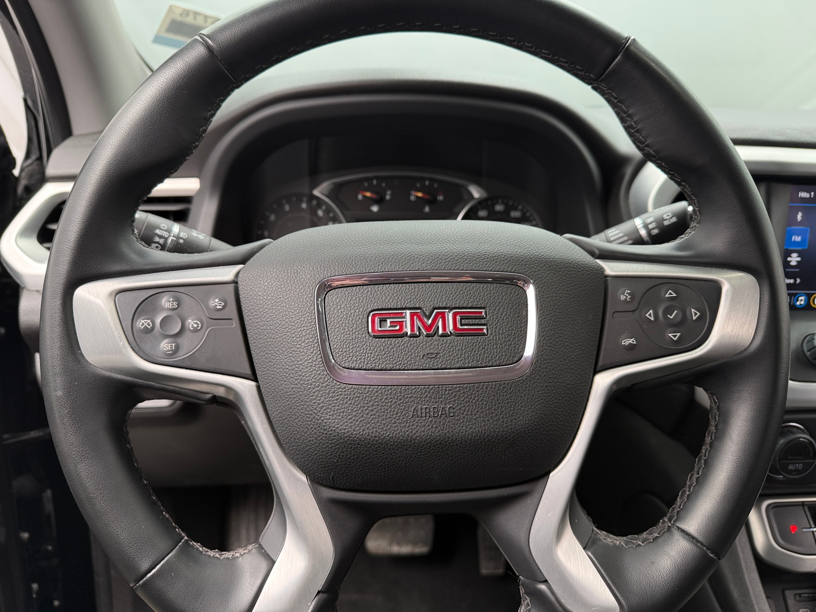 Thumbnail: 2023 GMC Acadia - 4