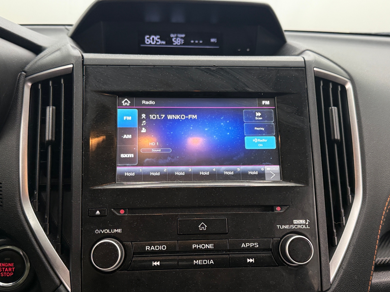 Thumbnail: 2022 Subaru Crosstrek - 4