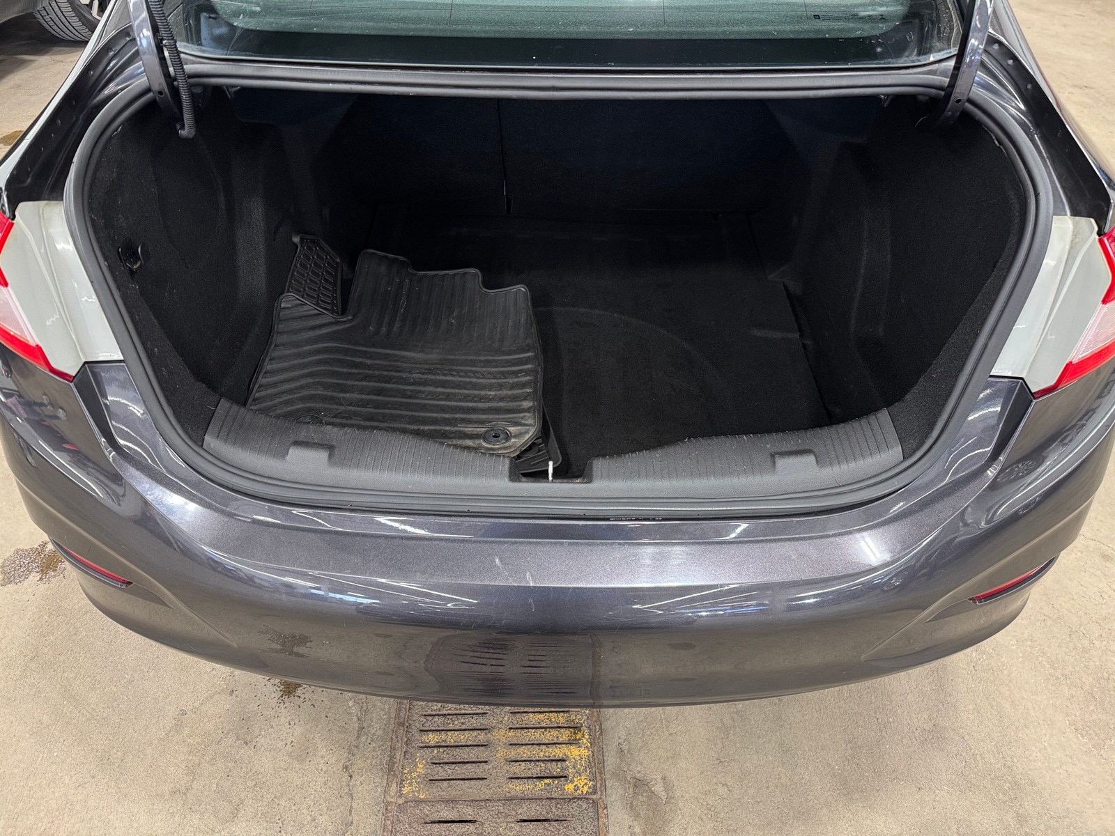 Thumbnail: 2016 Chevrolet Cruze - 7