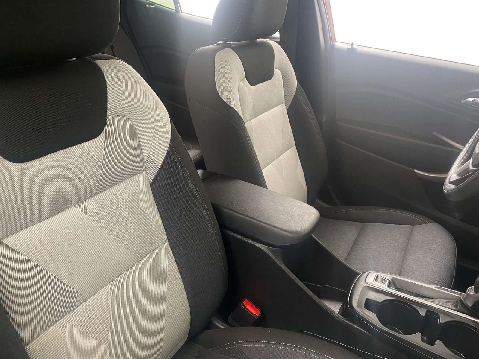 Thumbnail: 2024 Chevrolet Trax - 2