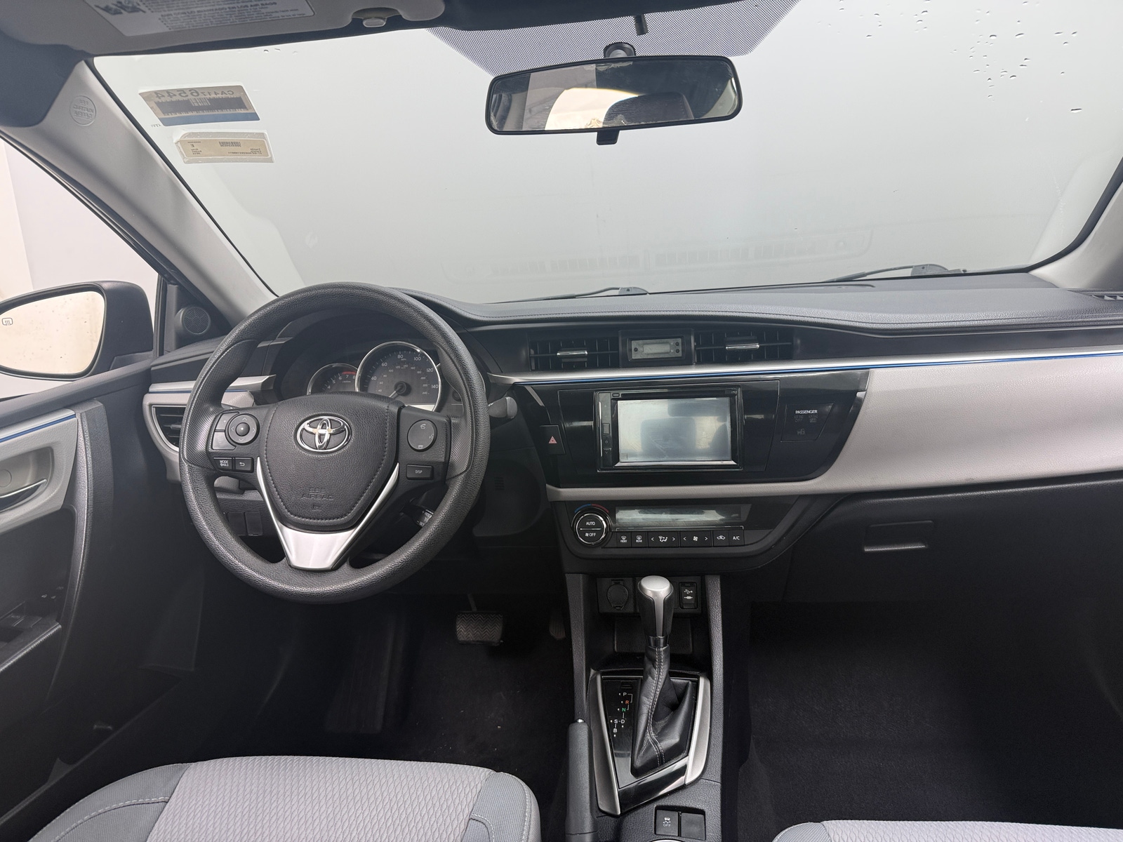 Thumbnail: 2014 Toyota Corolla - 3