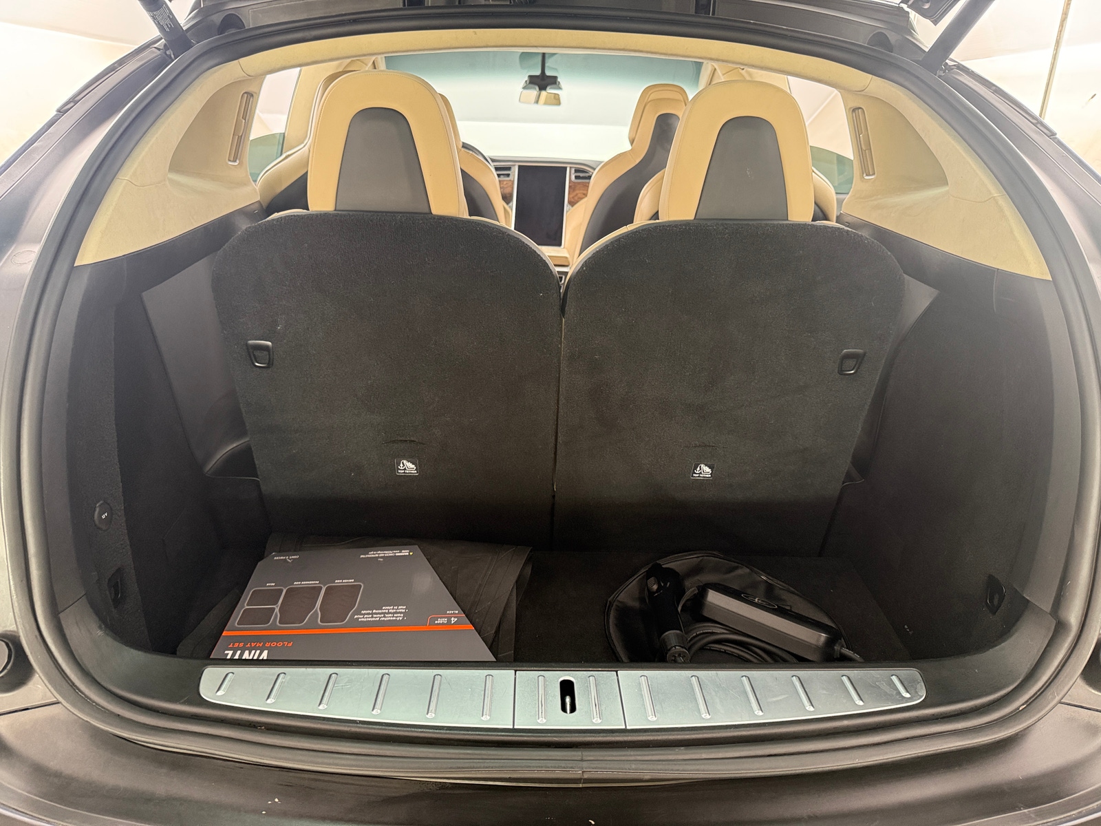 Thumbnail: 2017 Tesla Model X - 6