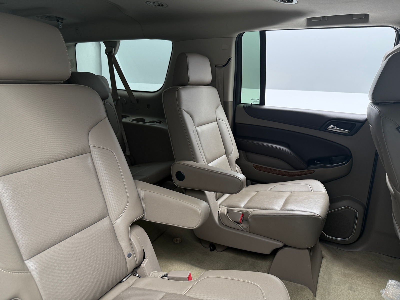 Thumbnail: 2015 Chevrolet Suburban - 5