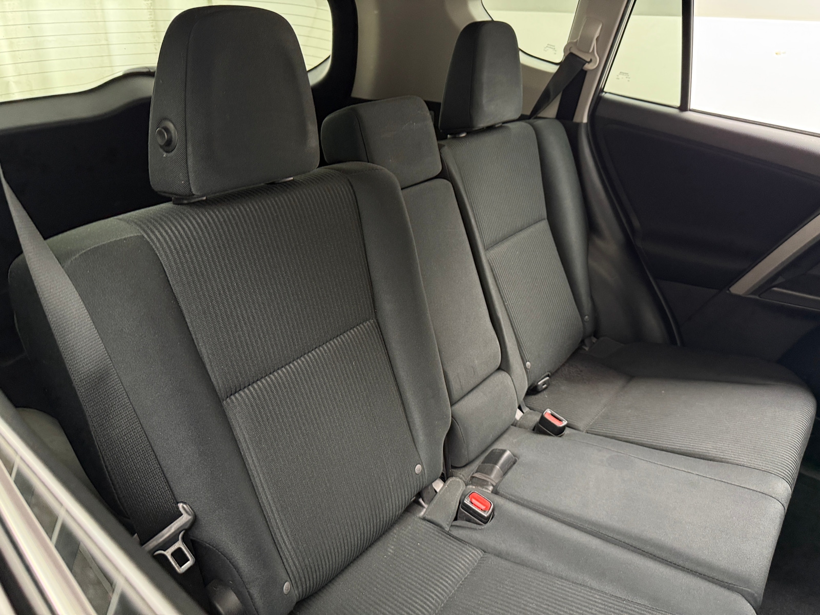 Thumbnail: 2018 Toyota RAV4 - 6