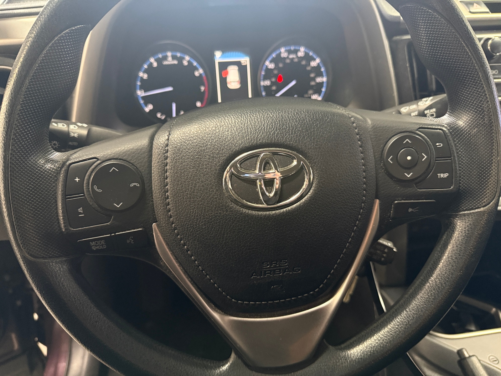 Thumbnail: 2018 Toyota RAV4 - 5