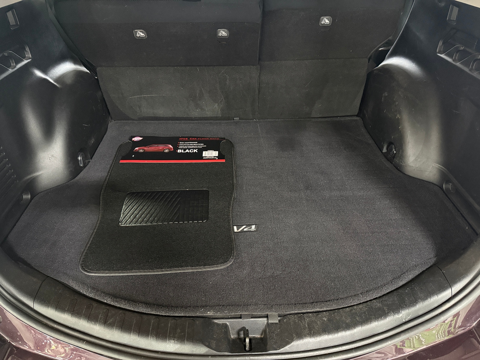 Thumbnail: 2018 Toyota RAV4 - 7