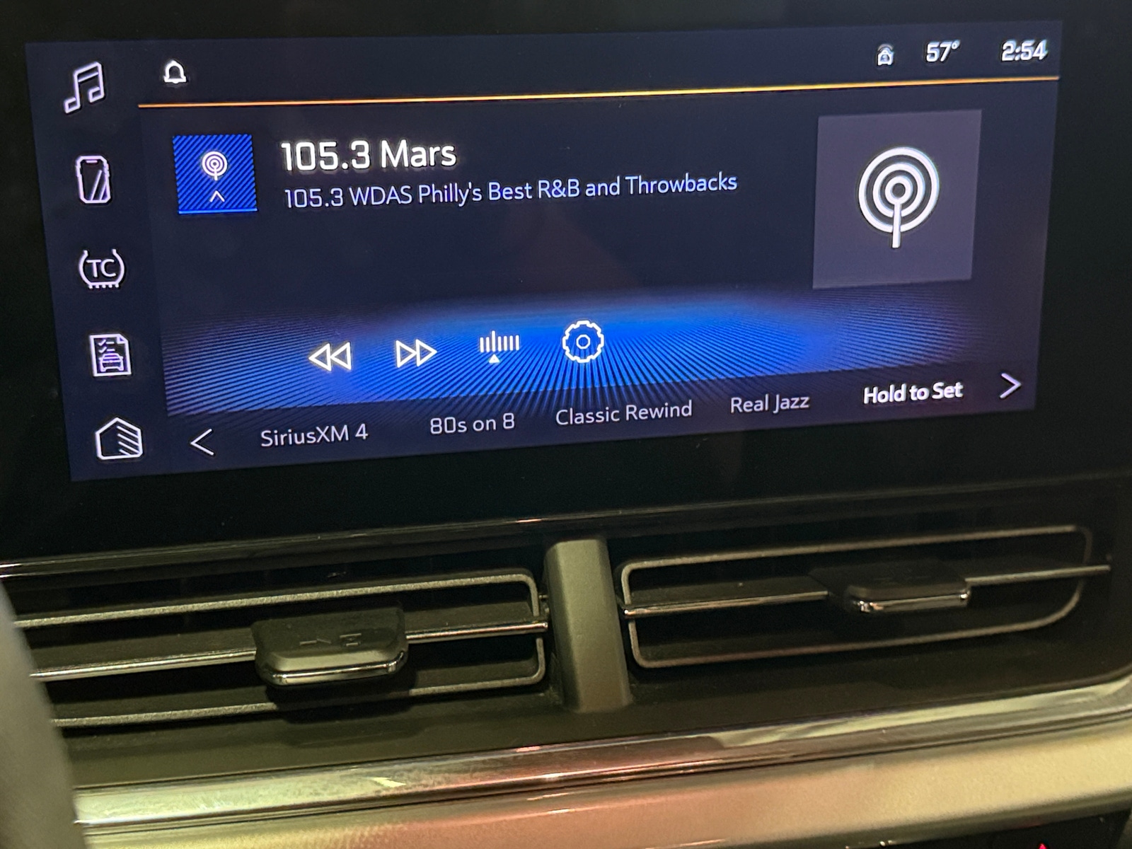 Thumbnail: 2025 Chevrolet Trax - 4