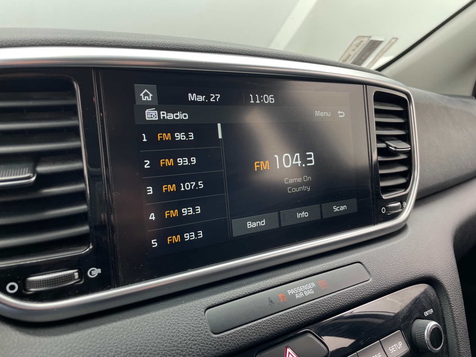 Thumbnail: 2021 Kia Sportage - 3