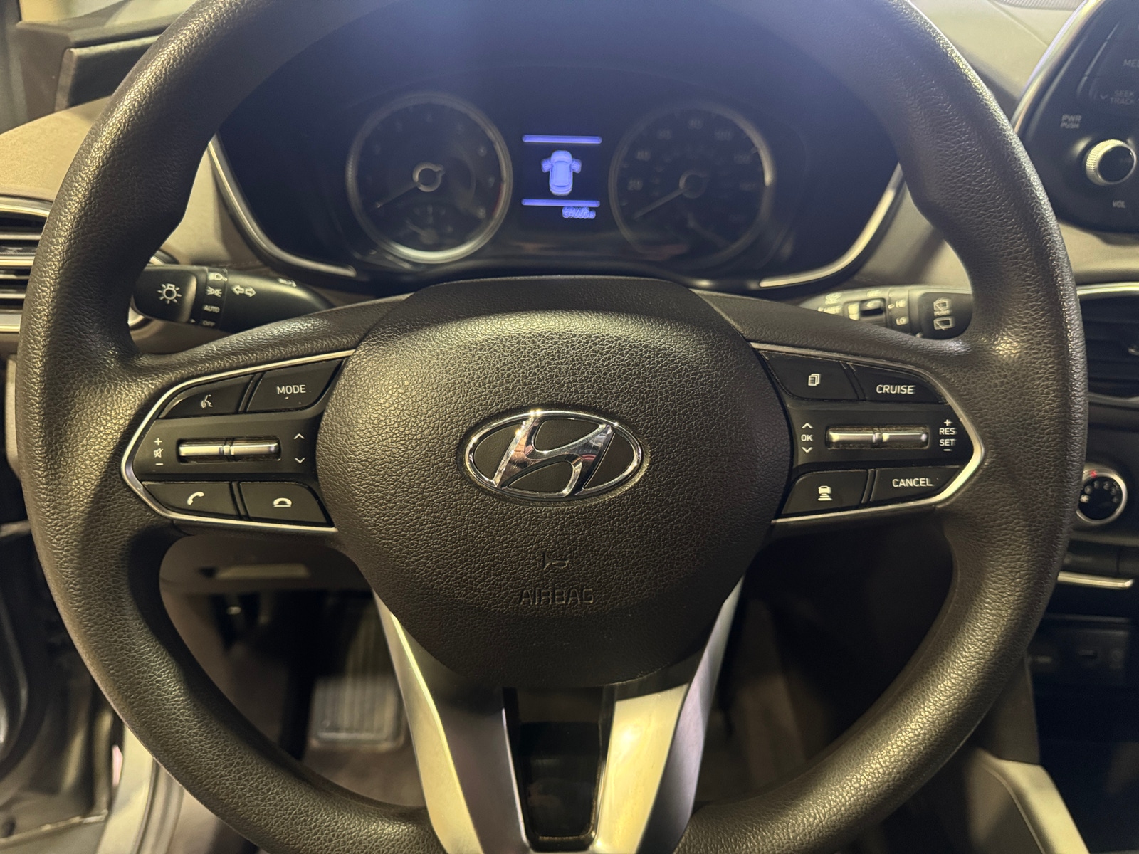 Thumbnail: 2019 Hyundai Santa Fe - 5