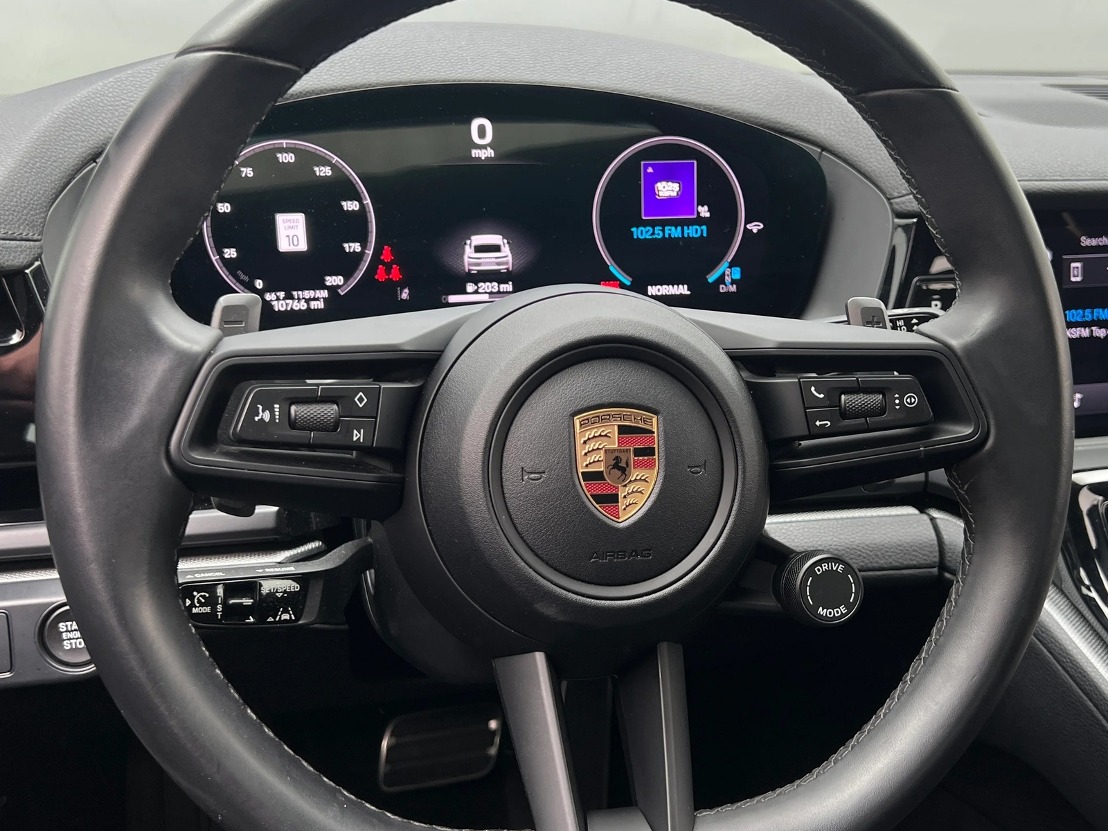 Thumbnail: 2024 Porsche Panamera - 4