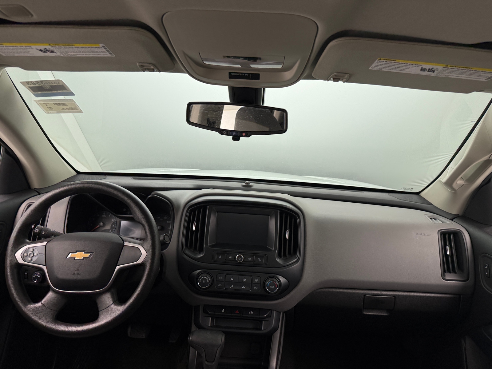 Thumbnail: 2017 Chevrolet Colorado - 3