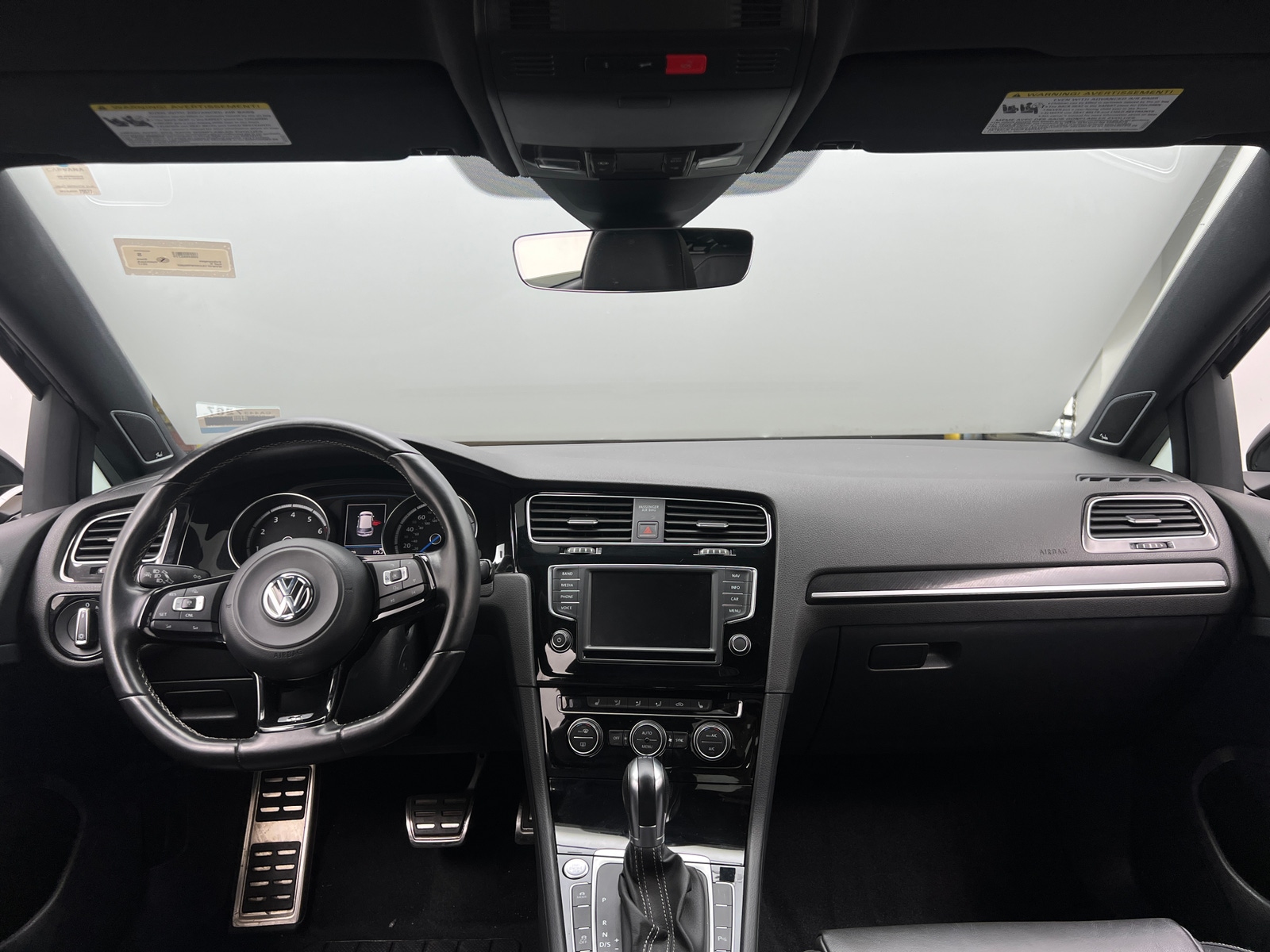 Thumbnail: 2017 Volkswagen Golf - 2