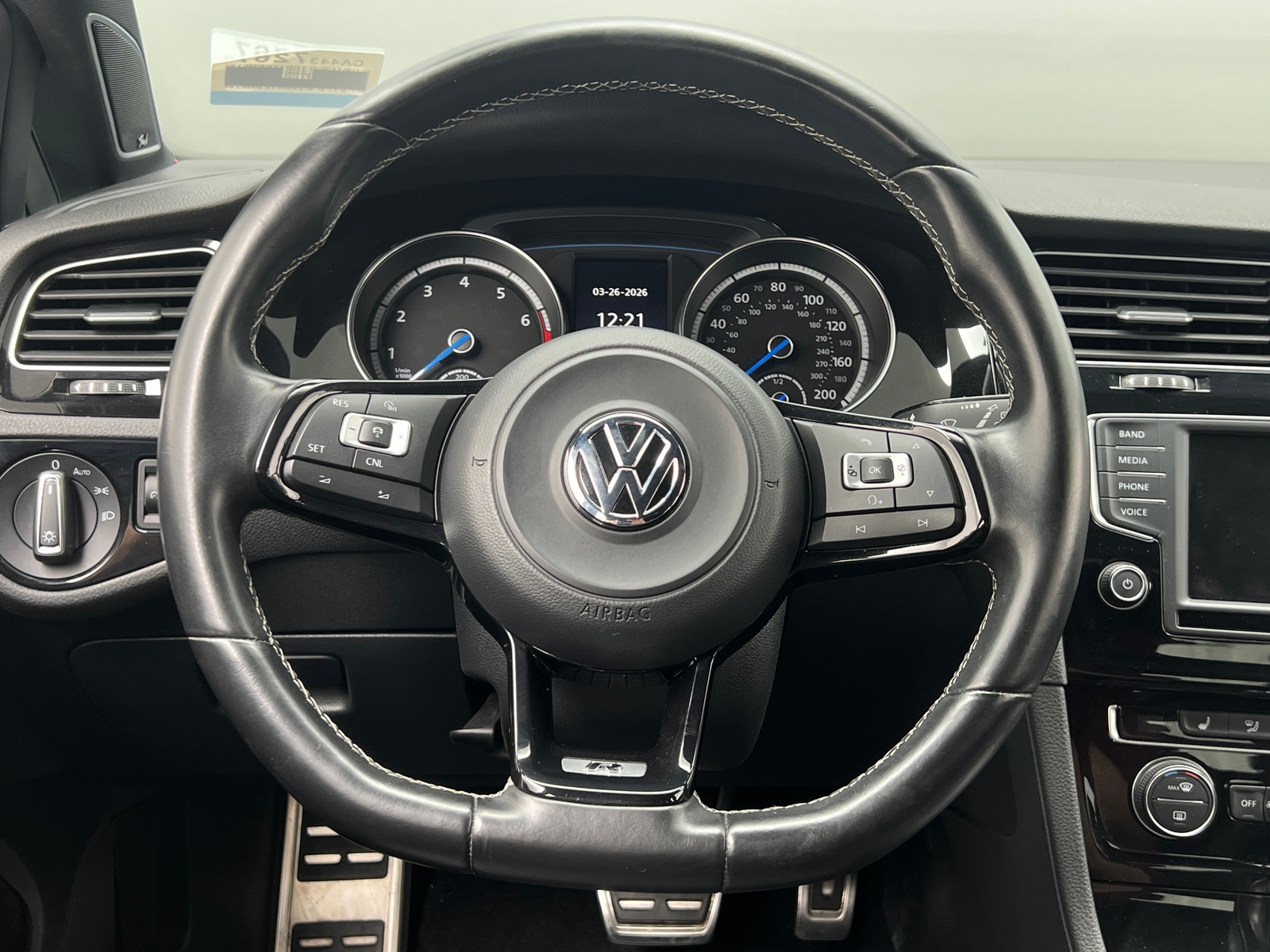 Thumbnail: 2017 Volkswagen Golf - 4