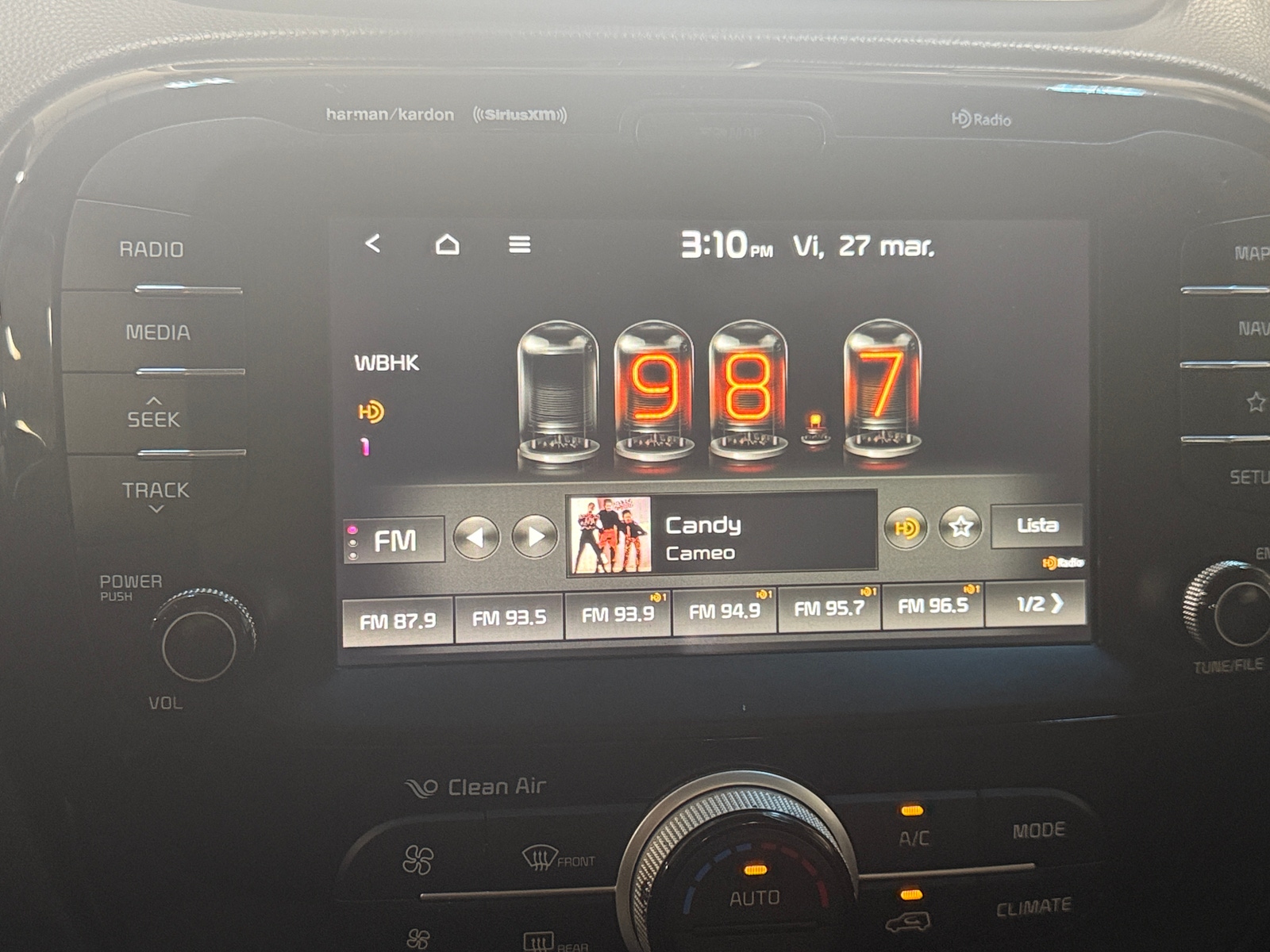 Thumbnail: 2018 Kia Soul - 3