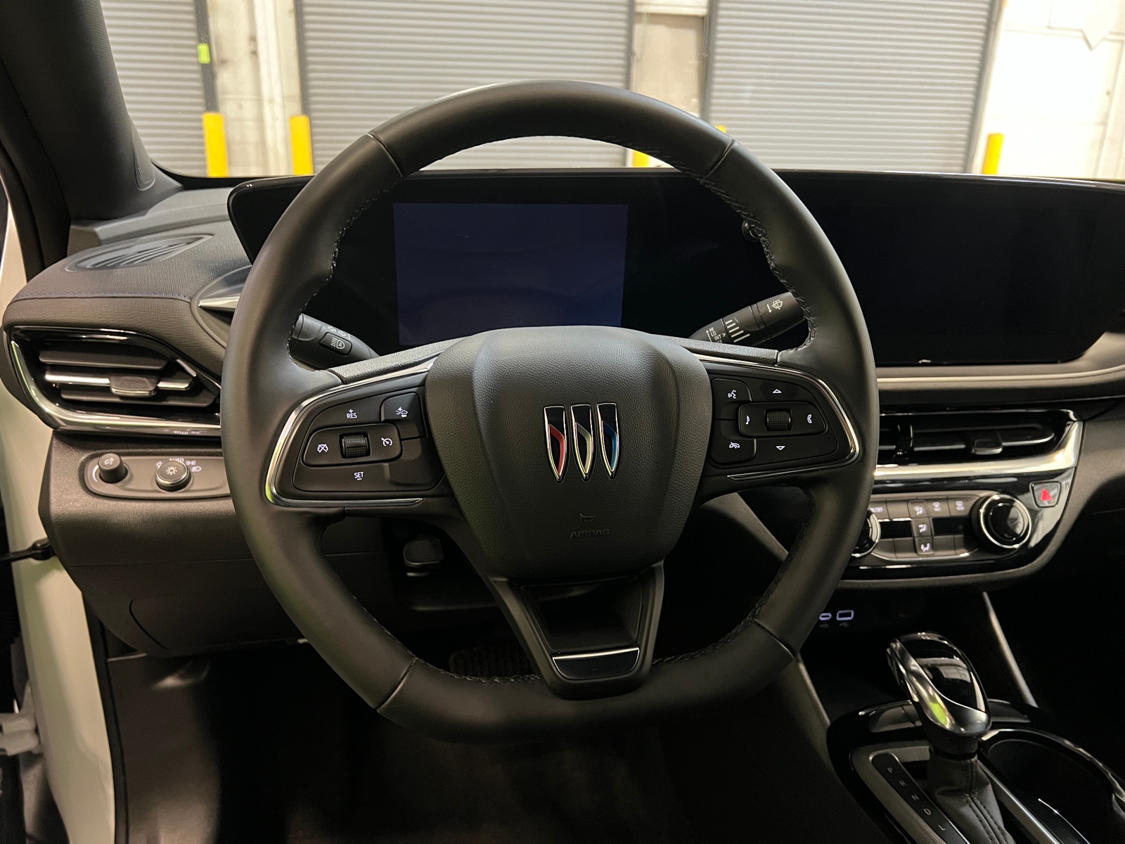 Thumbnail: 2025 Buick Envista - 4