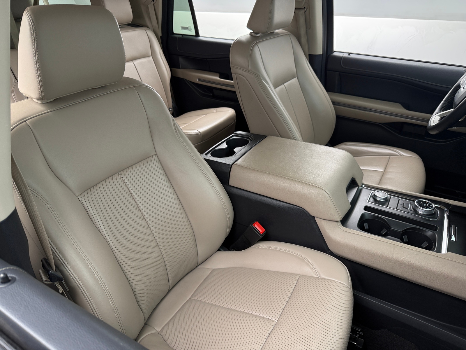 Thumbnail: 2024 Ford Expedition MAX - 2