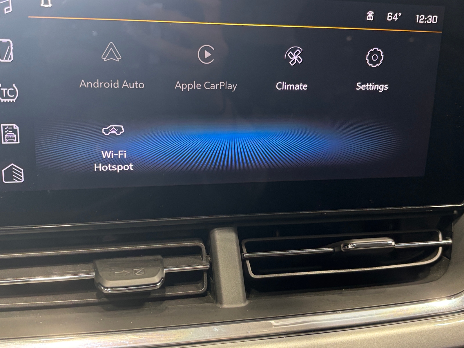 Thumbnail: 2025 Chevrolet Trax - 4